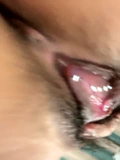 把胸露出来给老头揉玩视频