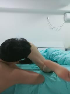 美女张开腿给男人桶爽免费软件