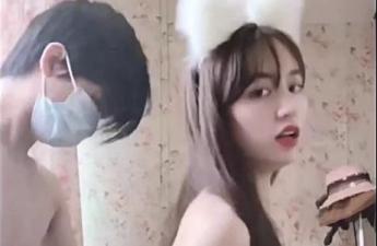 甜梦文库双腿大开双性