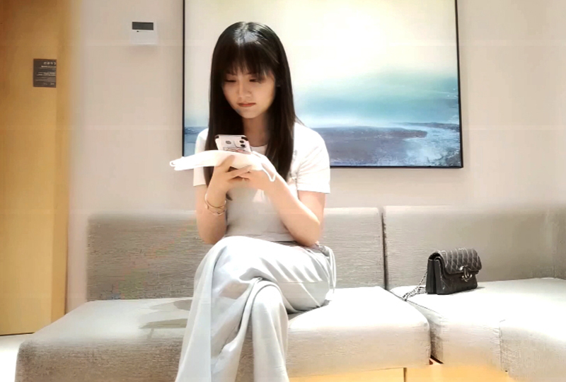 男女啪啪搓胸gif动态图