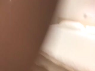 亚洲色情在线