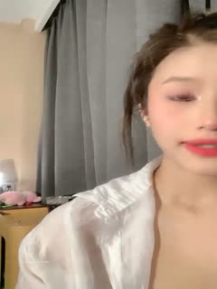 扯掉她的泳衣h