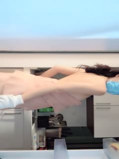 美女扒开腿无内衣内裤的软件