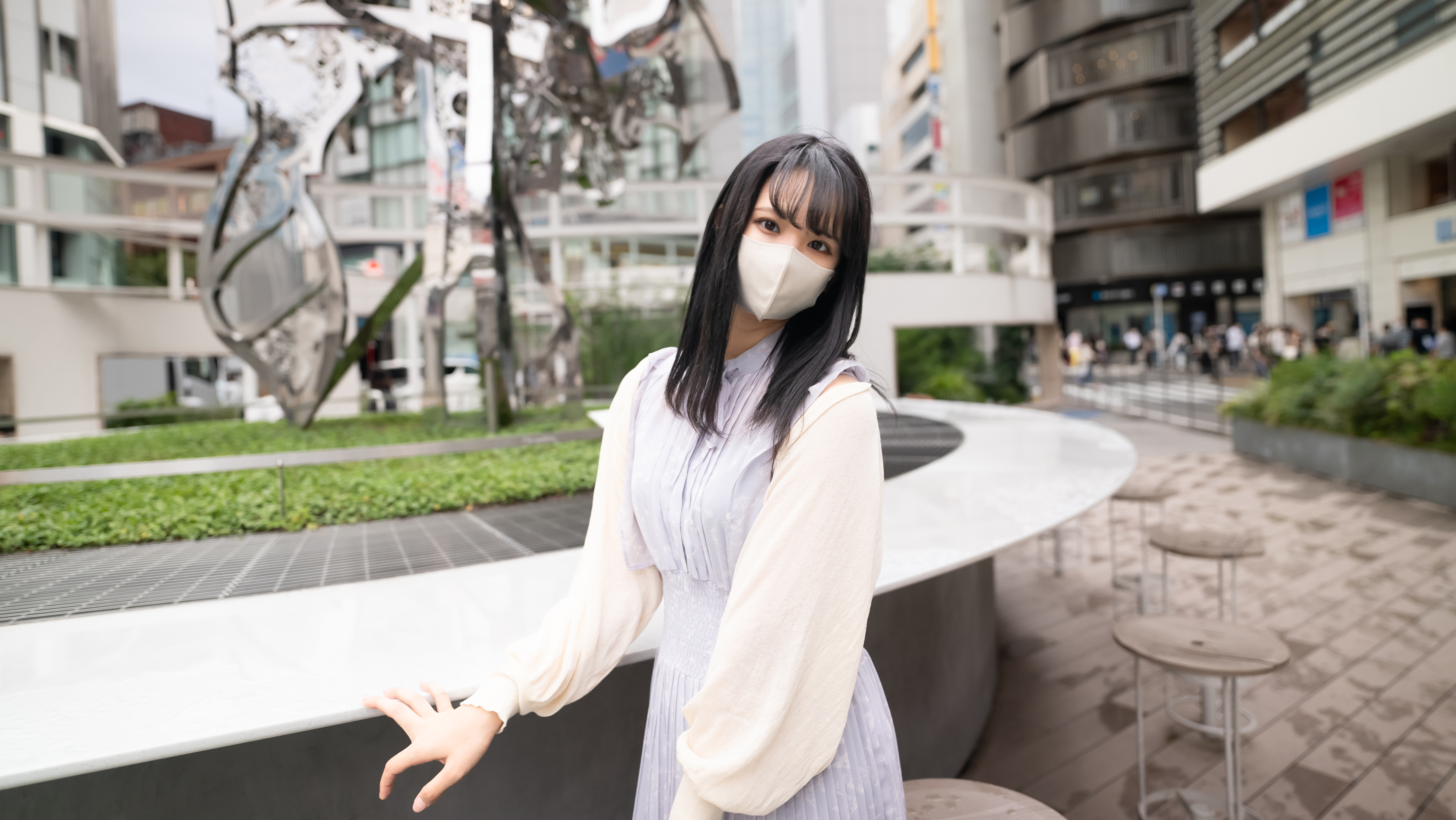 面向大海春暖花开