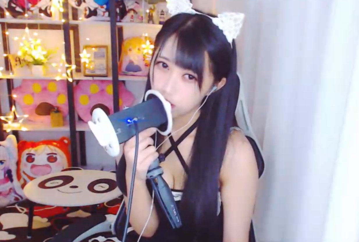 美女给男人桶