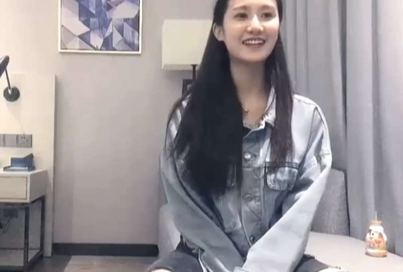 亚洲产国偷v产偷自拍网址