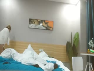 黄色三级特大乱伦伦理8888888