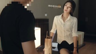 媚媚的