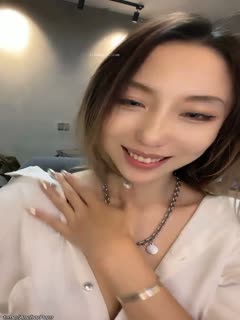 黑人上司大战丰满人妻